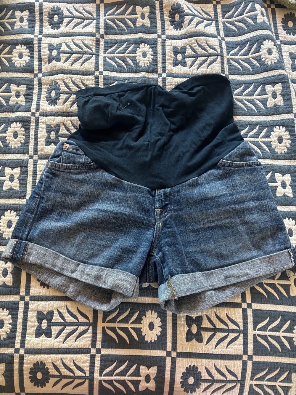 7 For All Mankind Navy Panel Denim Cuffed Maternity Shorts